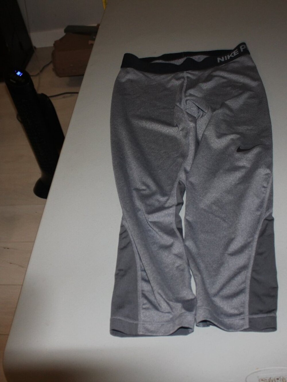 Grey  Nike Crops Size Medium